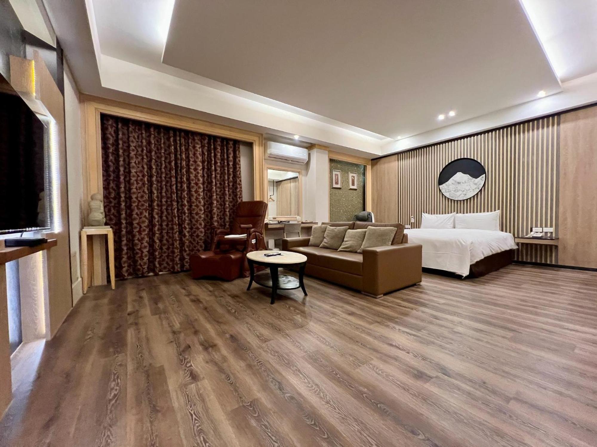 Cigar Motel Тайнань Экстерьер фото