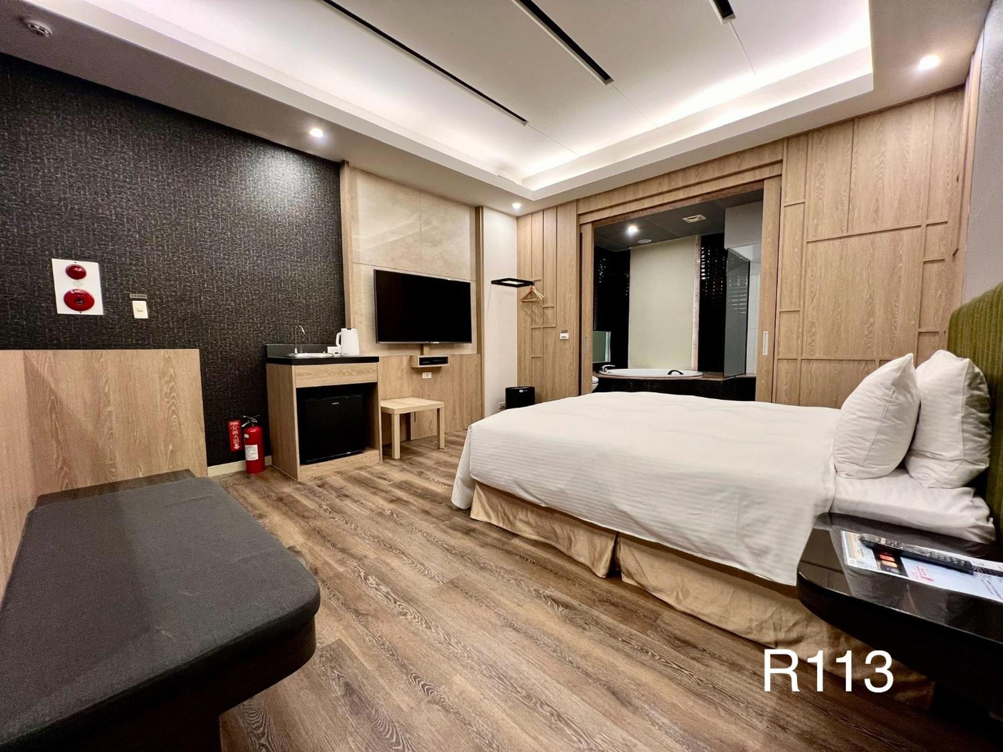 Cigar Motel Тайнань Экстерьер фото