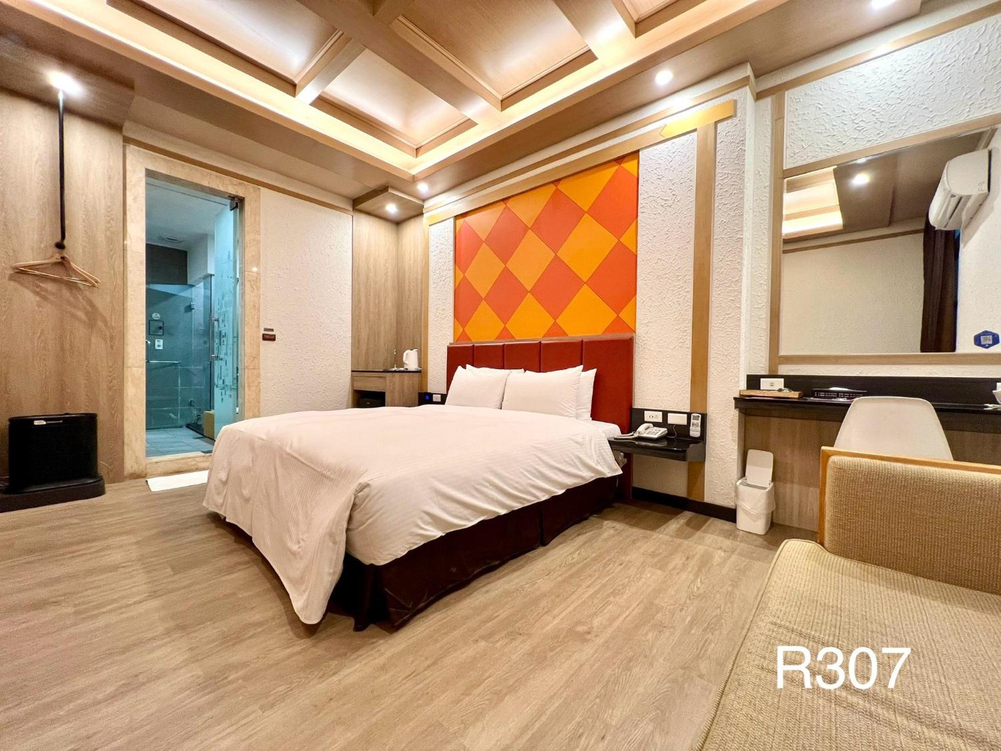 Cigar Motel Тайнань Экстерьер фото